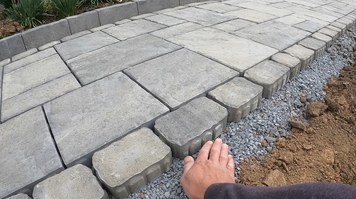 Concrete Sidewalks & Walkways service in Chino Hills, CA